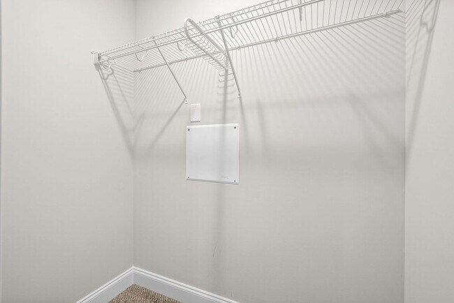 Building Photo - 318 Fallow Cir