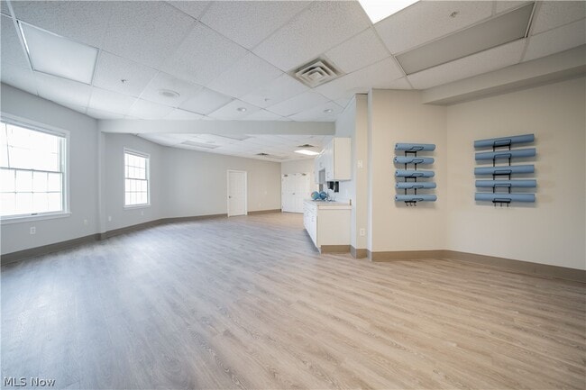 Building Photo - 12799 Doula Ln