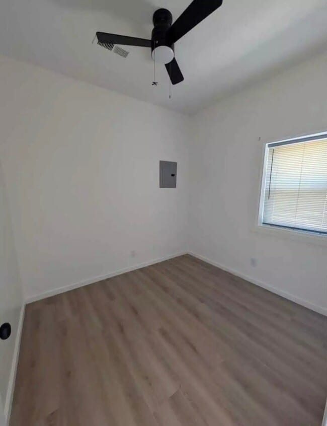Building Photo - 125 Kinnard Kelley Ln