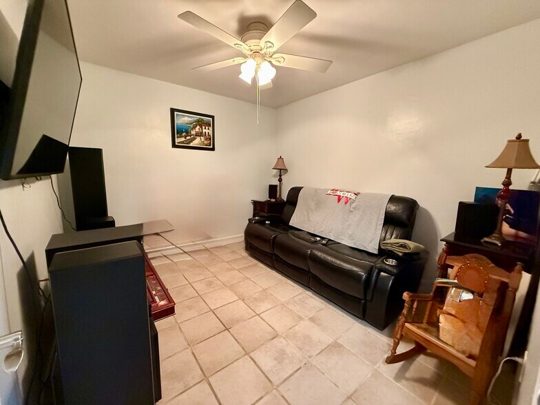 Building Photo - 3535 17th Ter