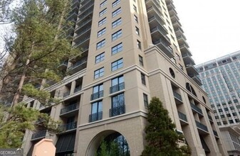 Building Photo - 3040 Peachtree Rd