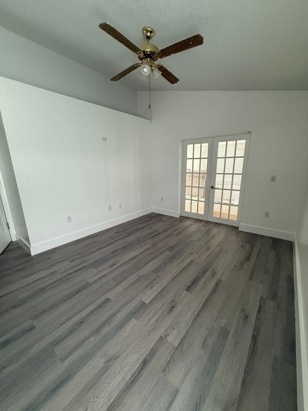 Building Photo - 6921 Long Needle Ct