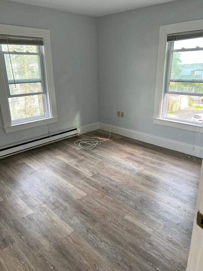 Building Photo - 8 South St