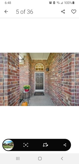 Building Photo - 1449 Summerhill Dr