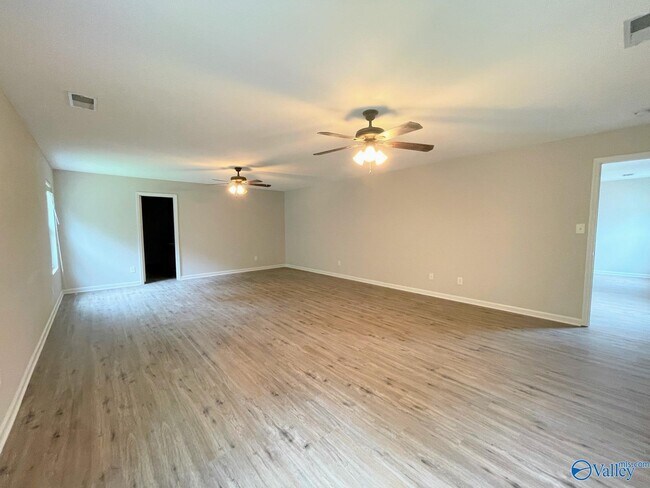 Building Photo - 30003 Westfield Dr