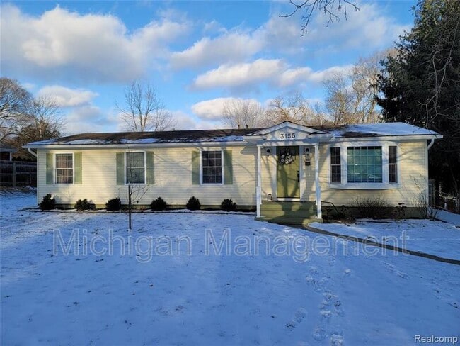 Primary Photo - 3155 Delrose St
