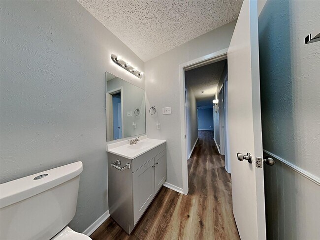 Building Photo - 3 BR/2BA | Renovated Single Family Home | 2-Car Garage | Gated backyard