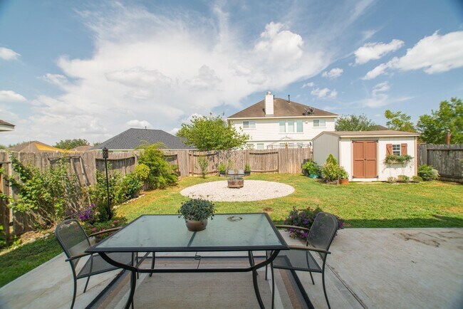 Building Photo - 2823 Sage Bluff Ave