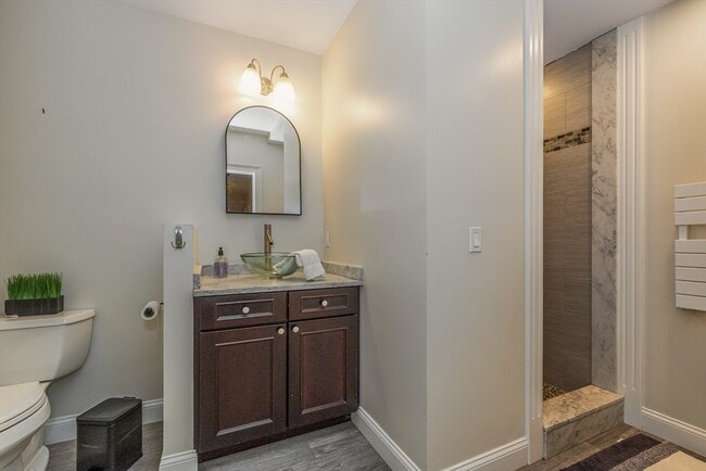 Building Photo - 9 Washington Ave