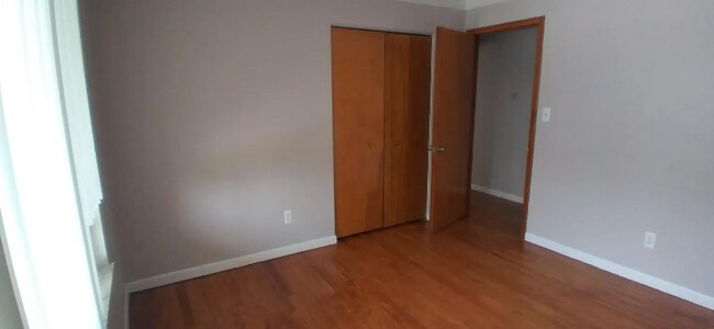 Building Photo - 16171 E Eleven Mile Rd