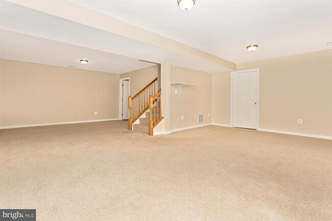 Building Photo - 2105 Twin Peaks Ct