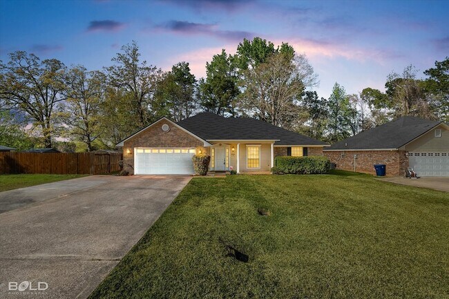 Building Photo - 406 Lavita Dr