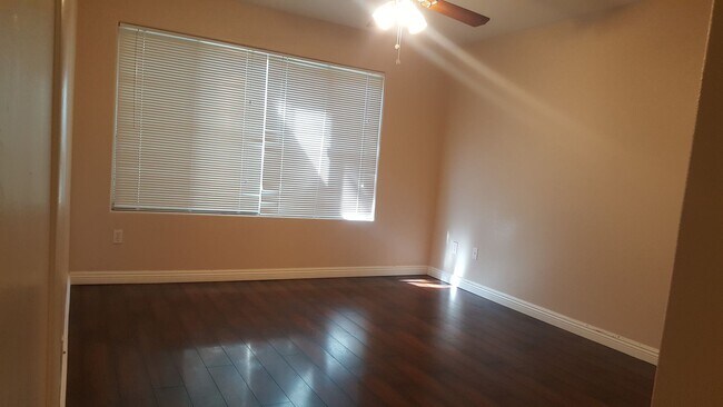 Building Photo - COMING SOON!!  Key Largo @ Canyon Willow