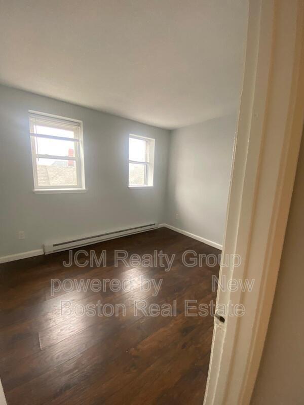 Building Photo - 56 Johnson St