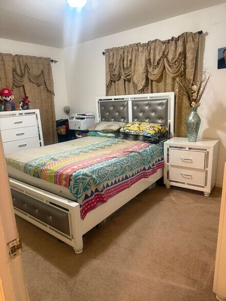 Building Photo - 6239 Bren Mar Dr