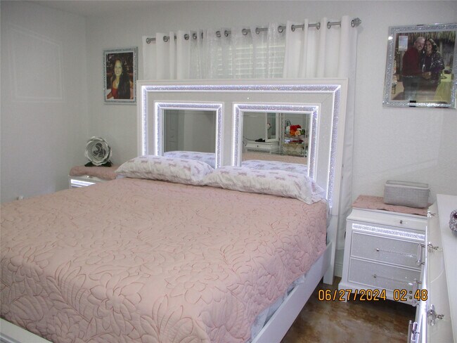 Building Photo - 9330 NW 10th St