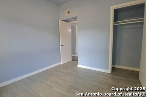 Building Photo - 111 Grasmere Ct