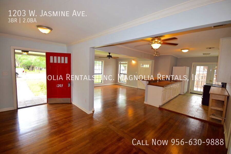 Building Photo - 1203 Jasmine Ave W