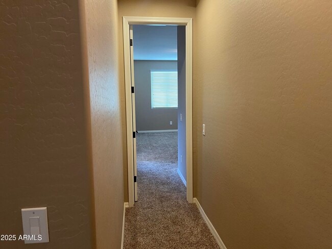Building Photo - 2680 E Lodgepole Dr