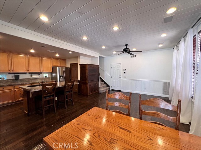 Building Photo - 28038 Via De Costa