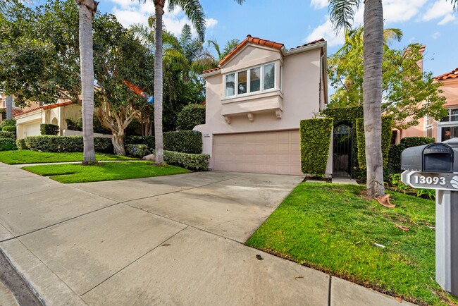 Building Photo - 13093 Caminito Pointe Del Mar