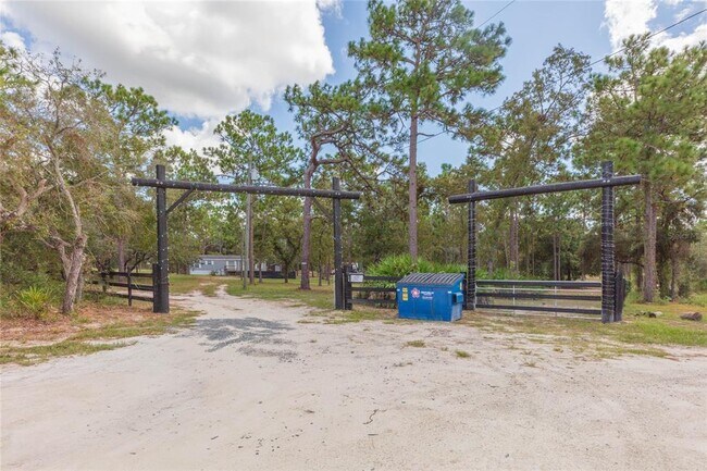 Building Photo - 14130 Bowie Rd