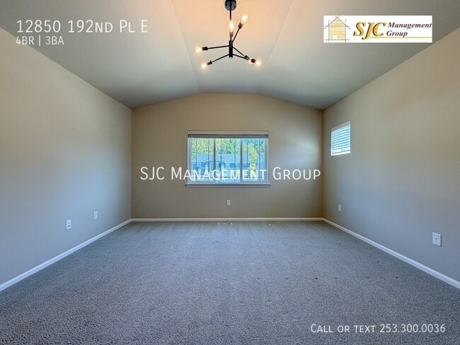 Building Photo - 12850 192nd Pl E