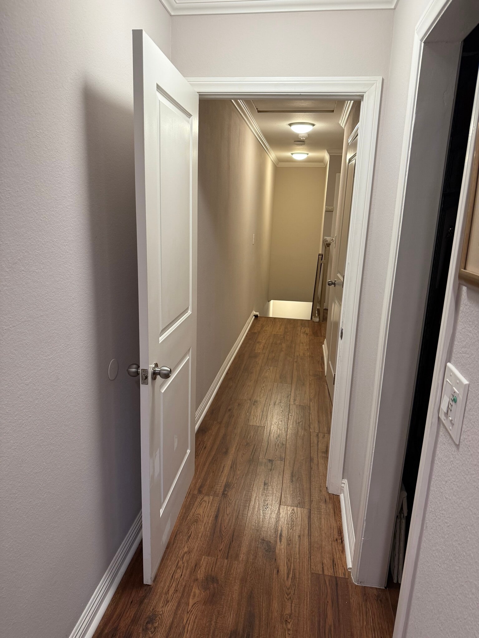 Building Photo - 1117 Cll Malaga