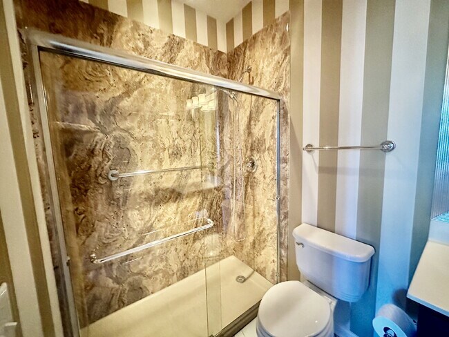 Building Photo - Spacious Updated Home in Sun City!