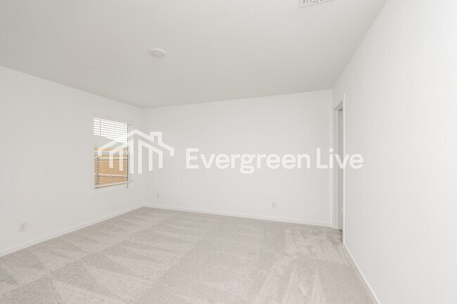 Building Photo - 1629 Sparrow Hawk Rd