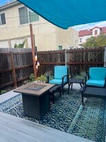 Building Photo - 280 C Ave