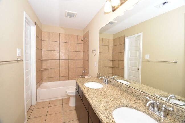 Building Photo - 10135 Cypress Path