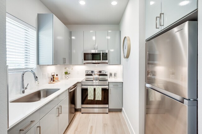 Kitchen - Mansions of Denton