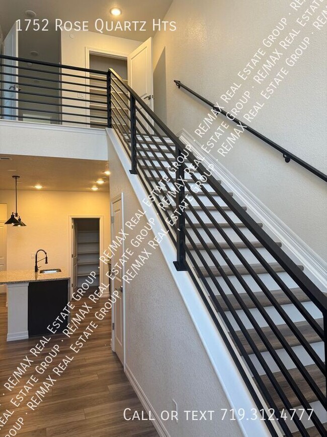 Building Photo - 1752 Rose Quartz Heights