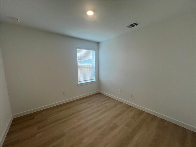 Building Photo - 8538 Sandy Coral Ln