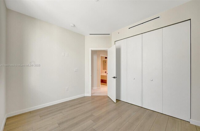 Building Photo - 2692 SW 25th Ave