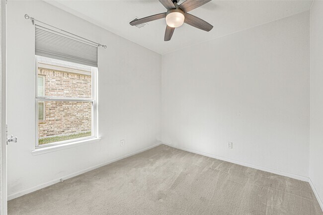 Building Photo - 25514 Ramsey Heights Way