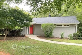 Building Photo - 1500 Thompson Ave