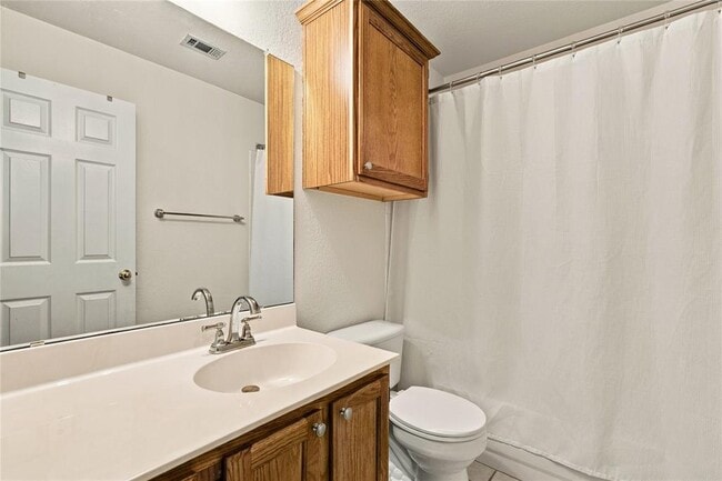 Building Photo - 3120 Cohoba Dr