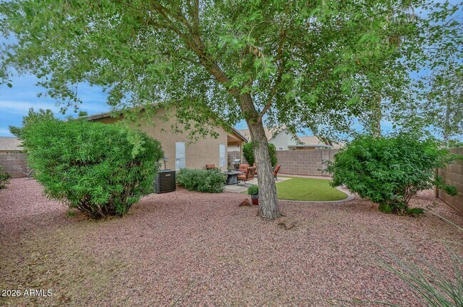 Building Photo - 20341 N 105th Ave