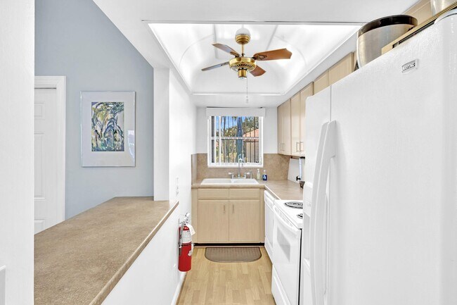 Building Photo - 376 NW 42nd St