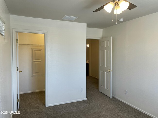 Building Photo - 22038 W Mohave St
