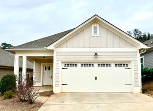 Building Photo - 2029 Weaver Way