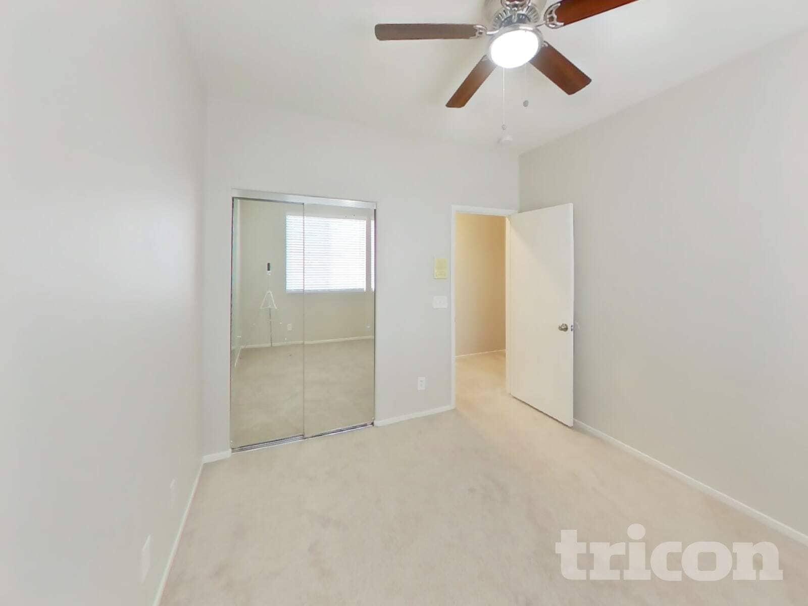 Building Photo - 2911 Extravagant Ave