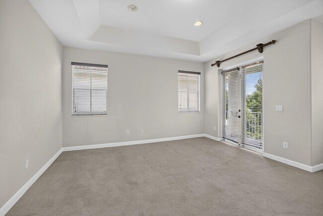 Building Photo - 10671 Old Hammock Wy