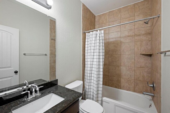 Building Photo - 22407 Emerald Point Ln