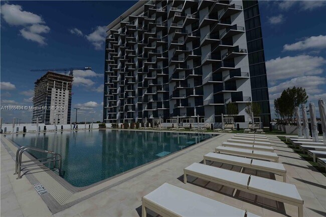 Primary Photo - 5252 NW 85th Ave