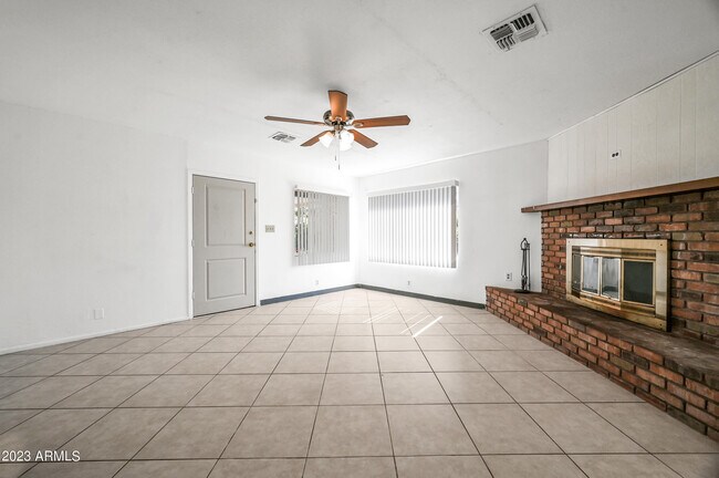 Building Photo - 4518 N 9th Ave