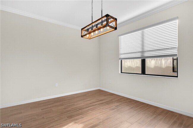 Building Photo - 11884 Boxelder Way