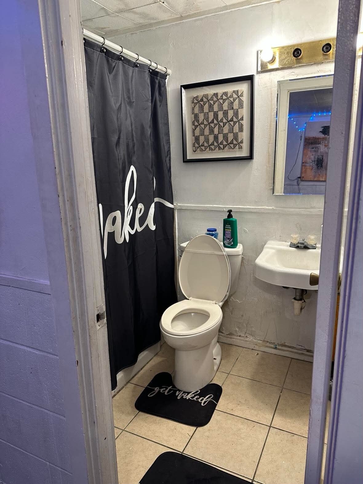 Bathroom - 103 Gause St